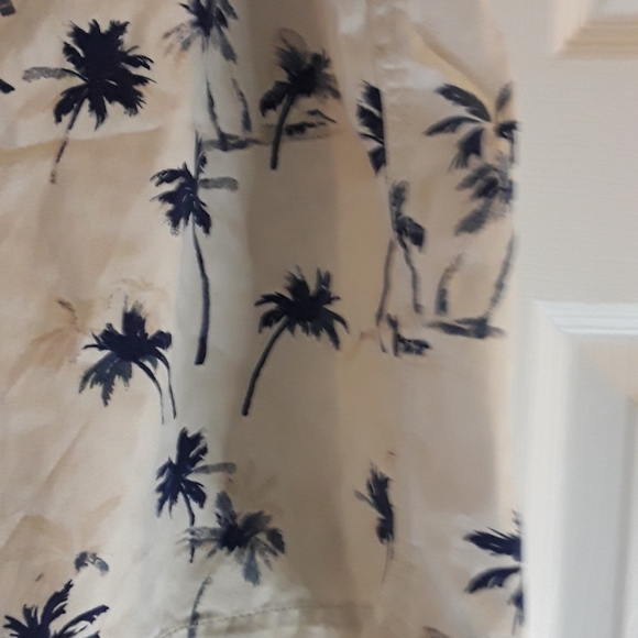 Mens chino style palms short - Picture 6 of 7